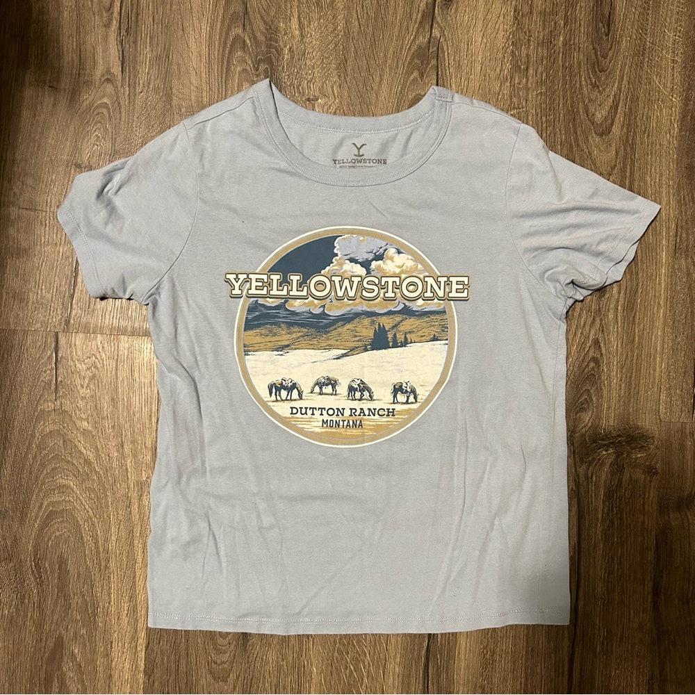 Yellowstone graphic T